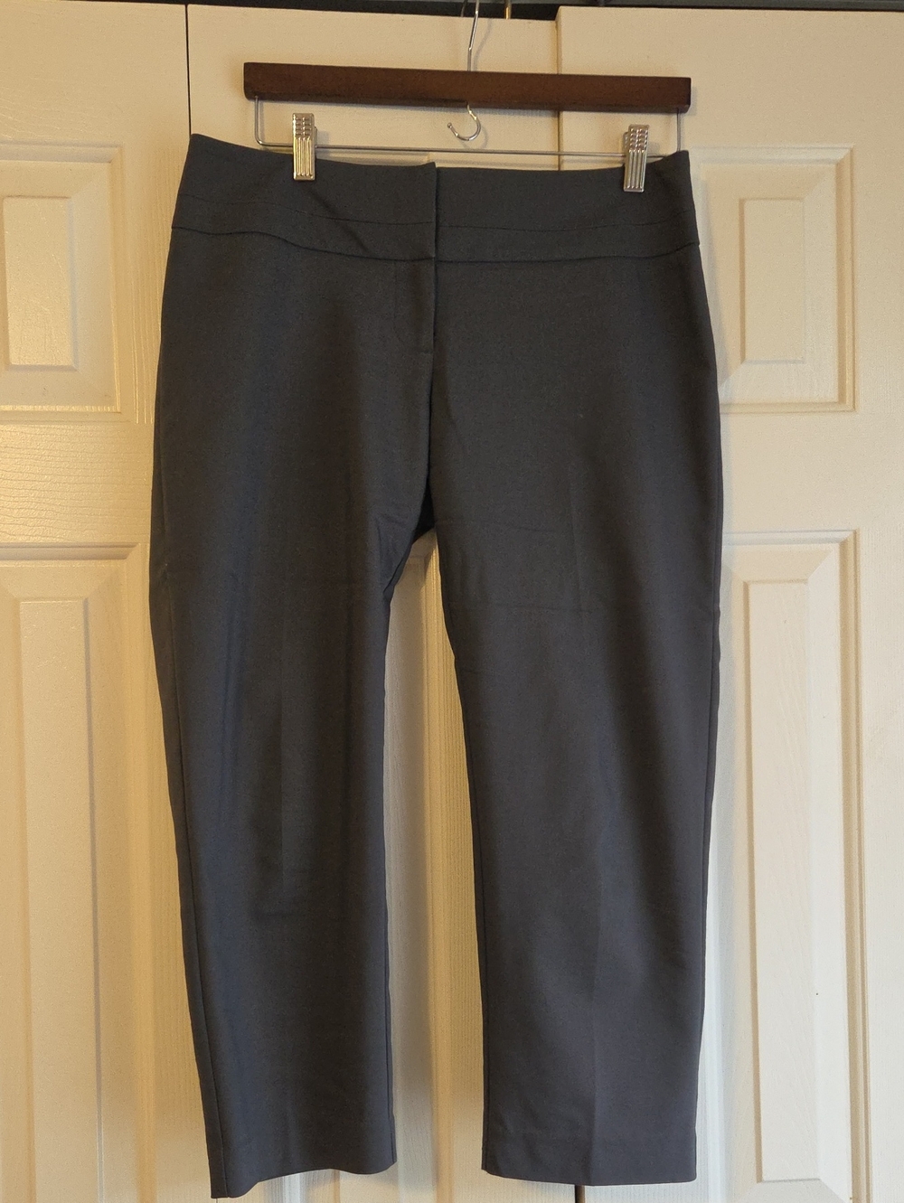 Apt 9  Torrie Capri Pants Women's Charcoal Gray
